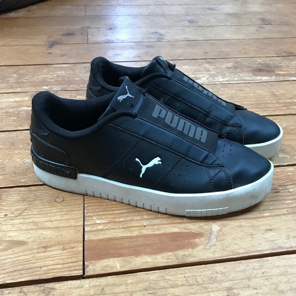 Sneakers - Picture 1 of 1